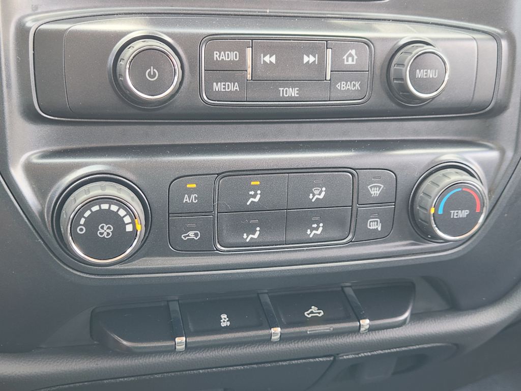 Thumbnail: 2014 Chevrolet Silverado 1500 - 26