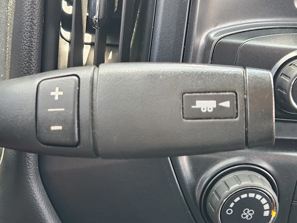 Thumbnail: 2014 Chevrolet Silverado 1500 - 28