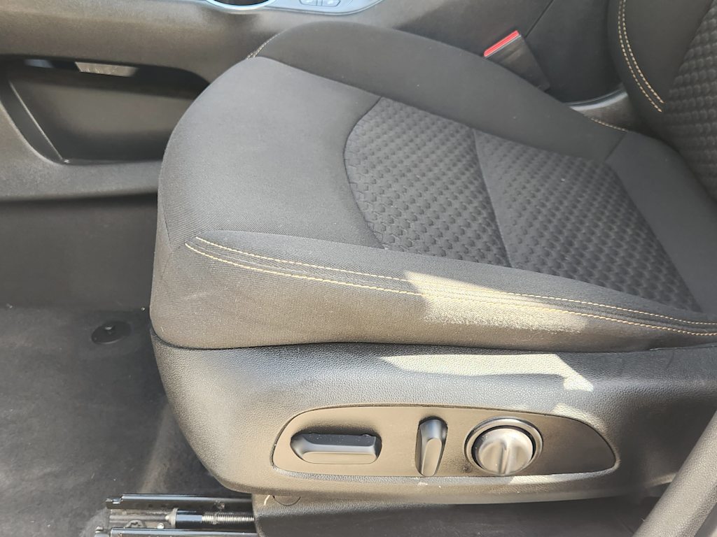 Thumbnail: 2021 GMC Terrain - 30