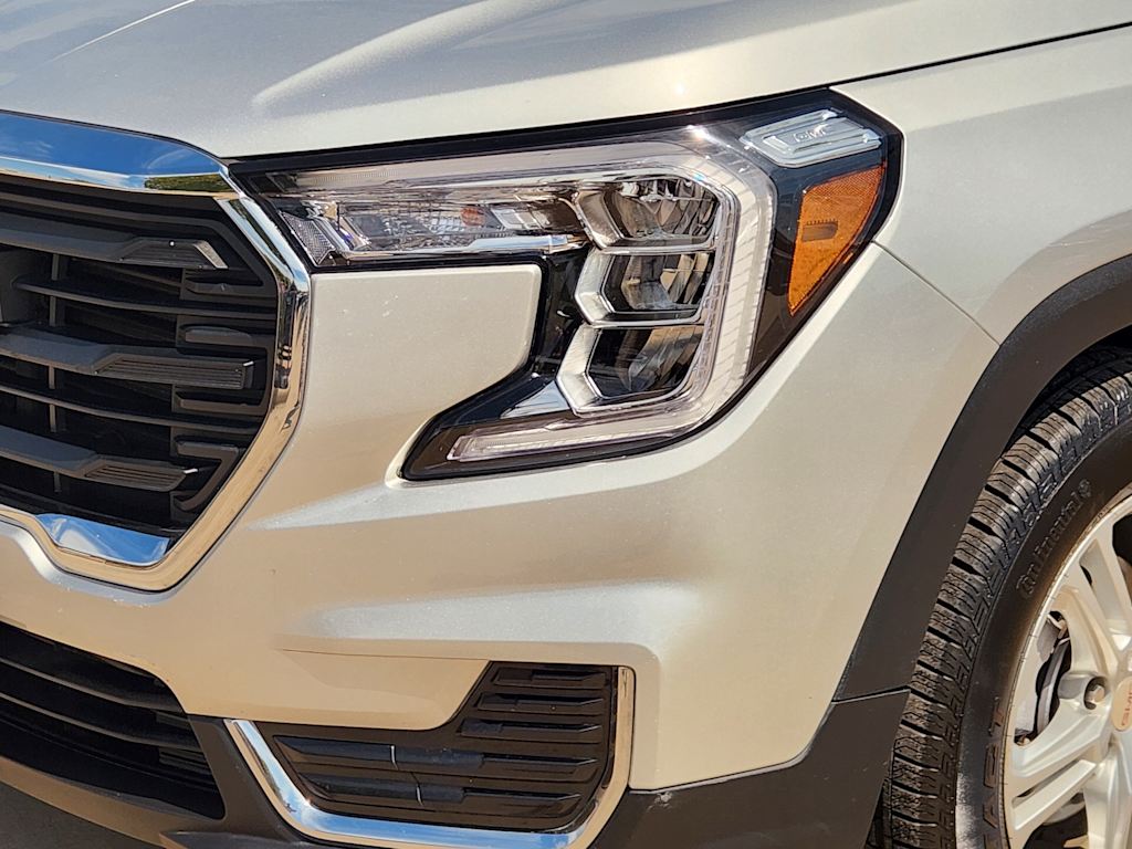 Thumbnail: 2022 GMC Terrain - 23