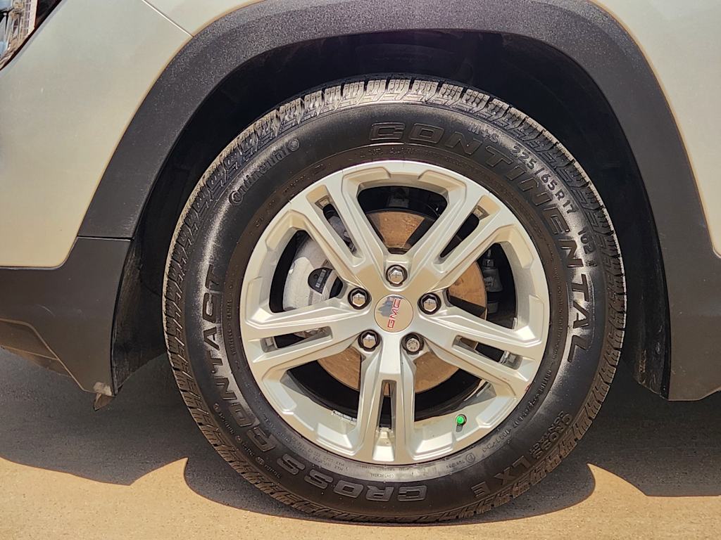 Thumbnail: 2022 GMC Terrain - 22
