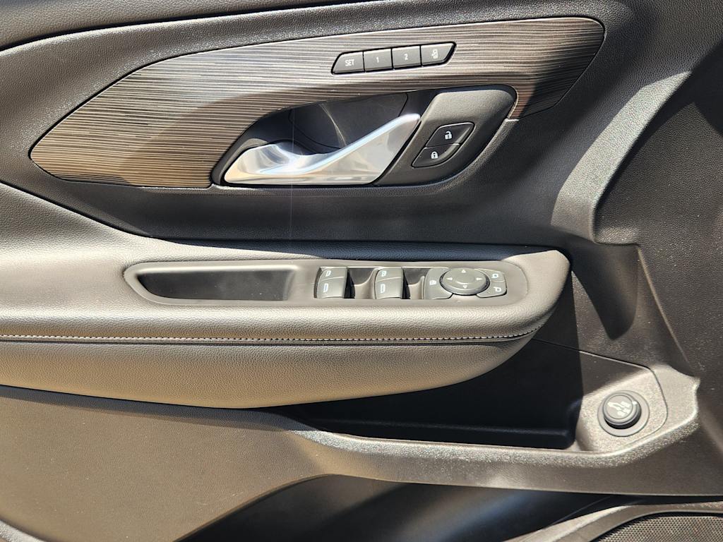 Thumbnail: 2023 GMC Terrain - 29