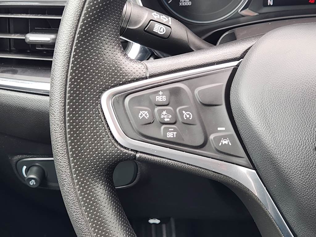 Thumbnail: 2023 Chevrolet Equinox - 31