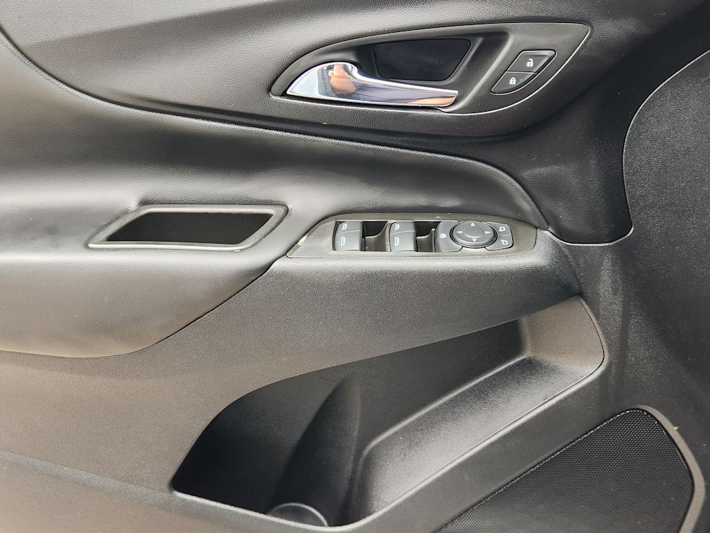 Thumbnail: 2023 Chevrolet Equinox - 29