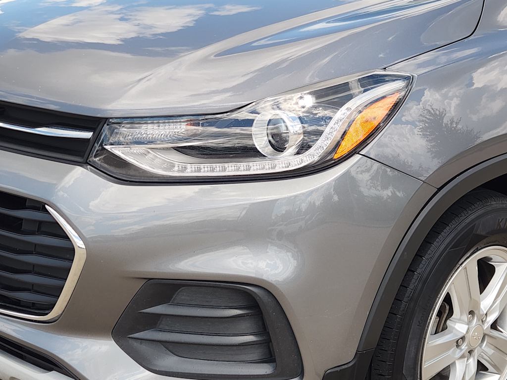 Thumbnail: 2020 Chevrolet Trax - 23