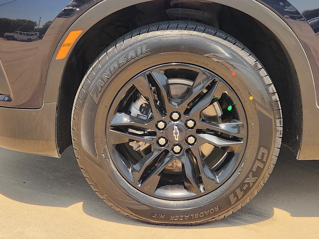 Thumbnail: 2021 Chevrolet Blazer - 22