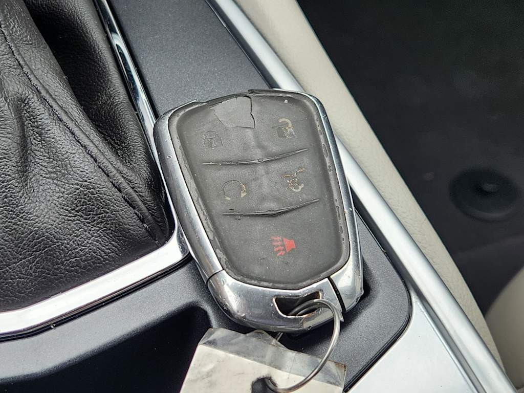 Thumbnail: 2016 Cadillac SRX - 32