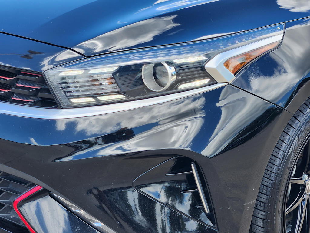 Thumbnail: 2022 Kia Forte - 23
