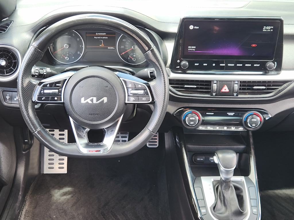 Thumbnail: 2022 Kia Forte - 13
