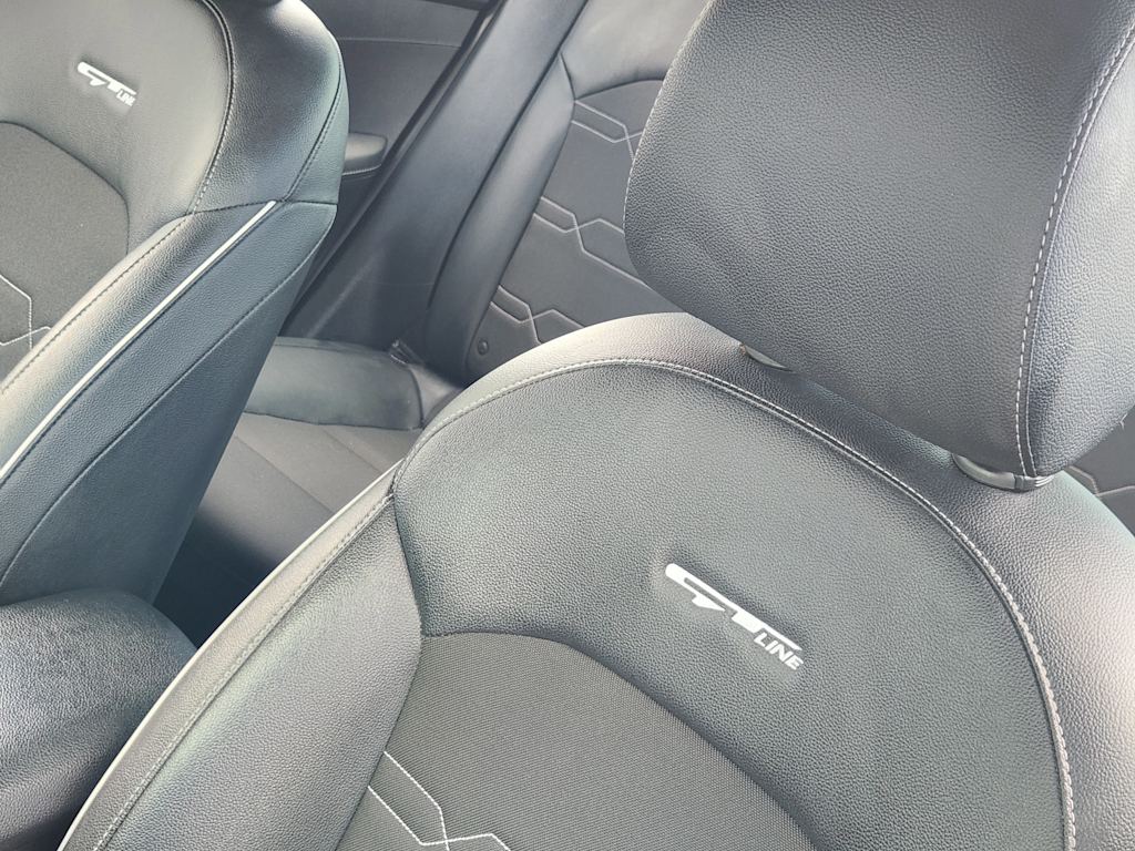 Thumbnail: 2022 Kia Forte - 24