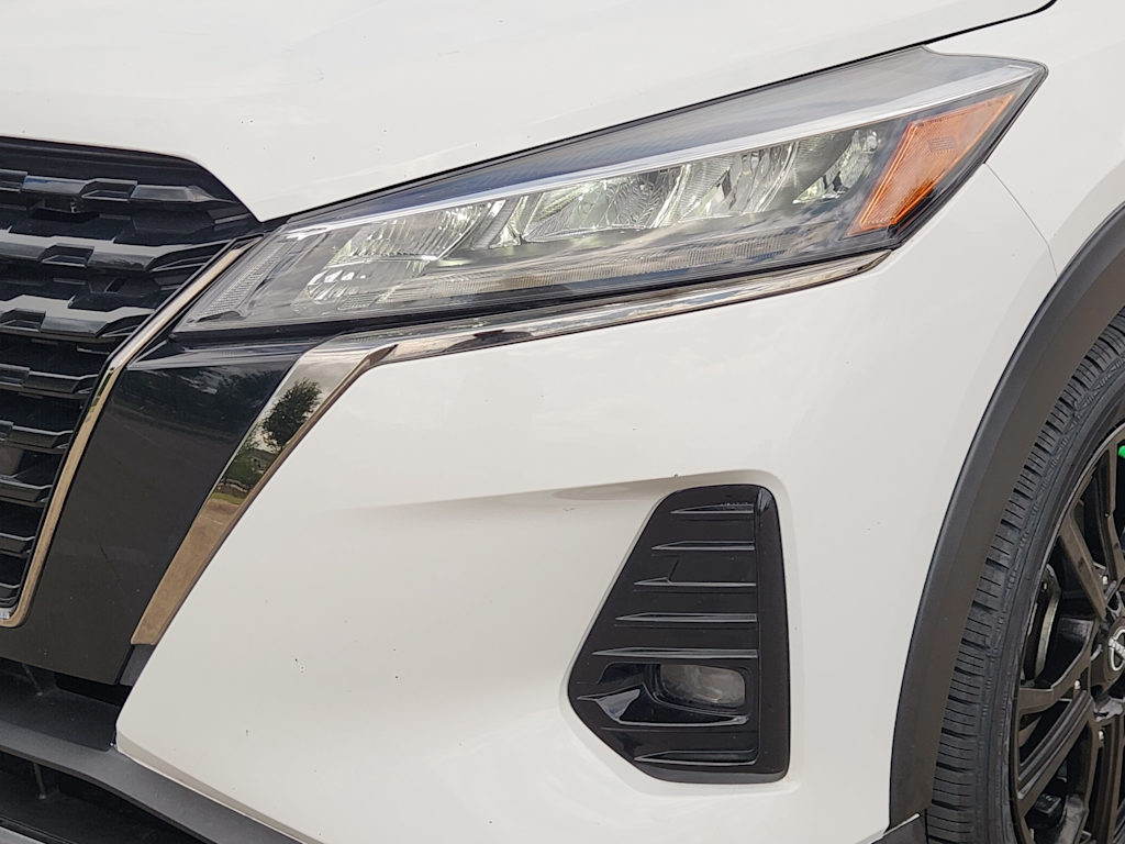 Thumbnail: 2022 Nissan Kicks - 23