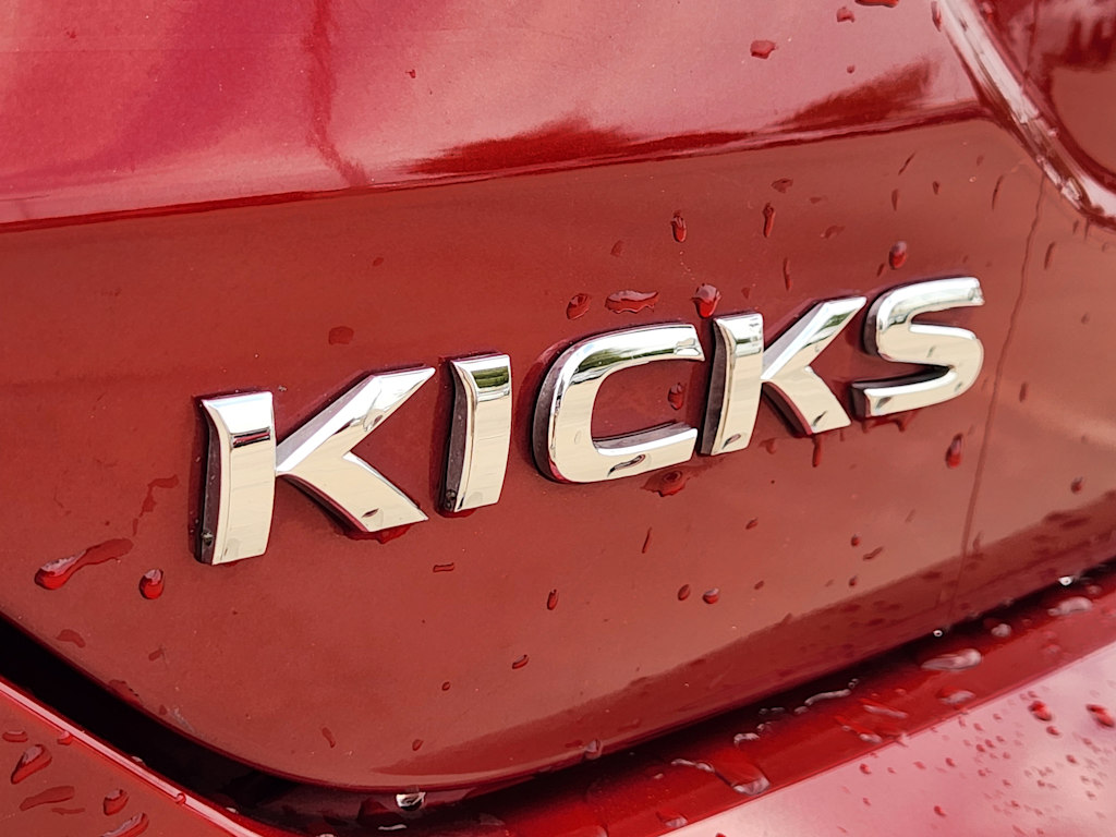 Thumbnail: 2021 Nissan Kicks - 7