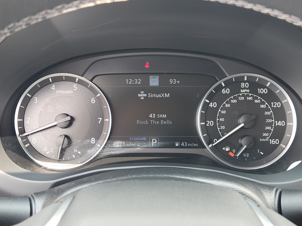 Thumbnail: 2023 INFINITI QX50 - 17