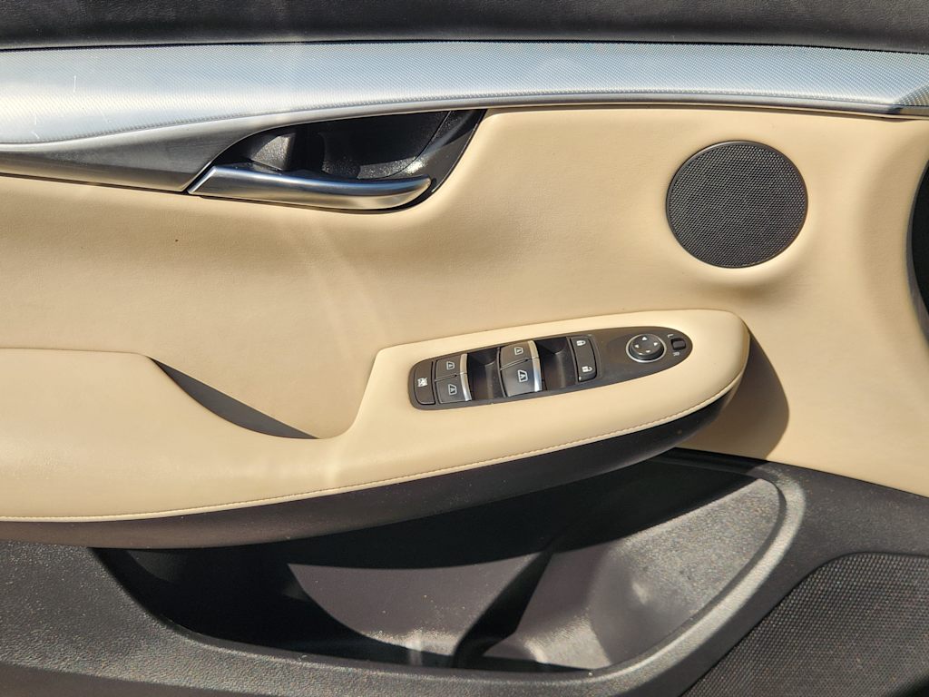Thumbnail: 2019 INFINITI QX50 - 28