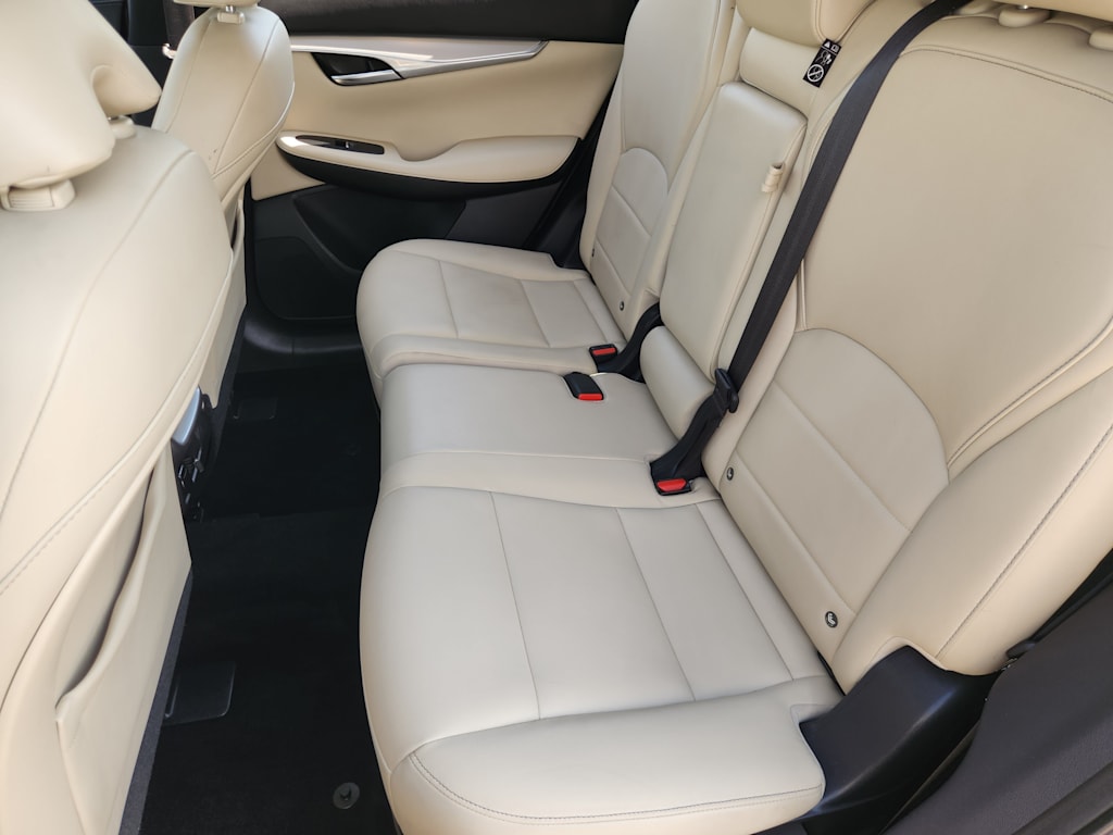 Thumbnail: 2019 INFINITI QX50 - 20