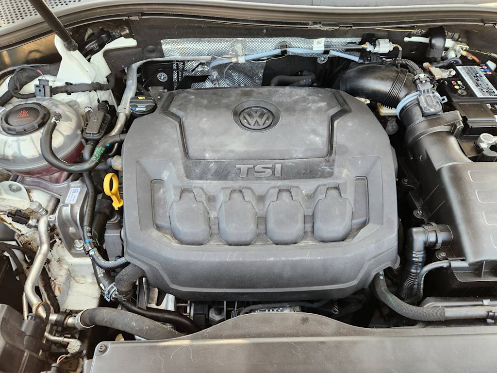 2021 Volkswagen Tiguan S 9