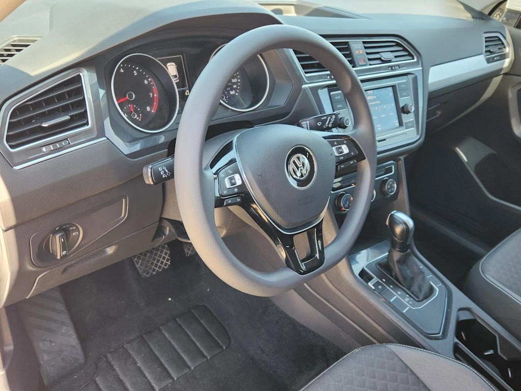 2021 Volkswagen Tiguan S 2