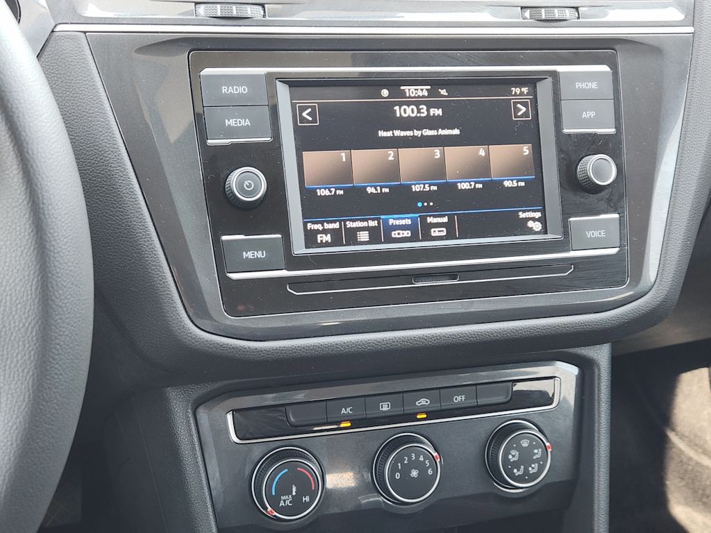 2021 Volkswagen Tiguan S 15