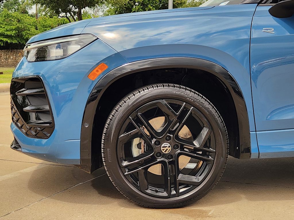 Thumbnail: 2025 Volkswagen Tiguan - 8