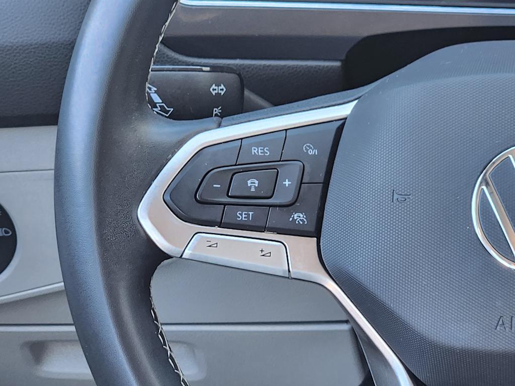 Thumbnail: 2023 Volkswagen Tiguan - 28