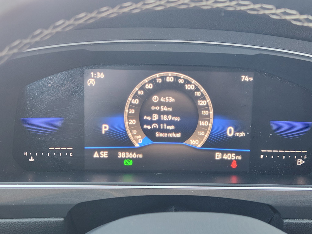 Thumbnail: 2023 Volkswagen Tiguan - 16