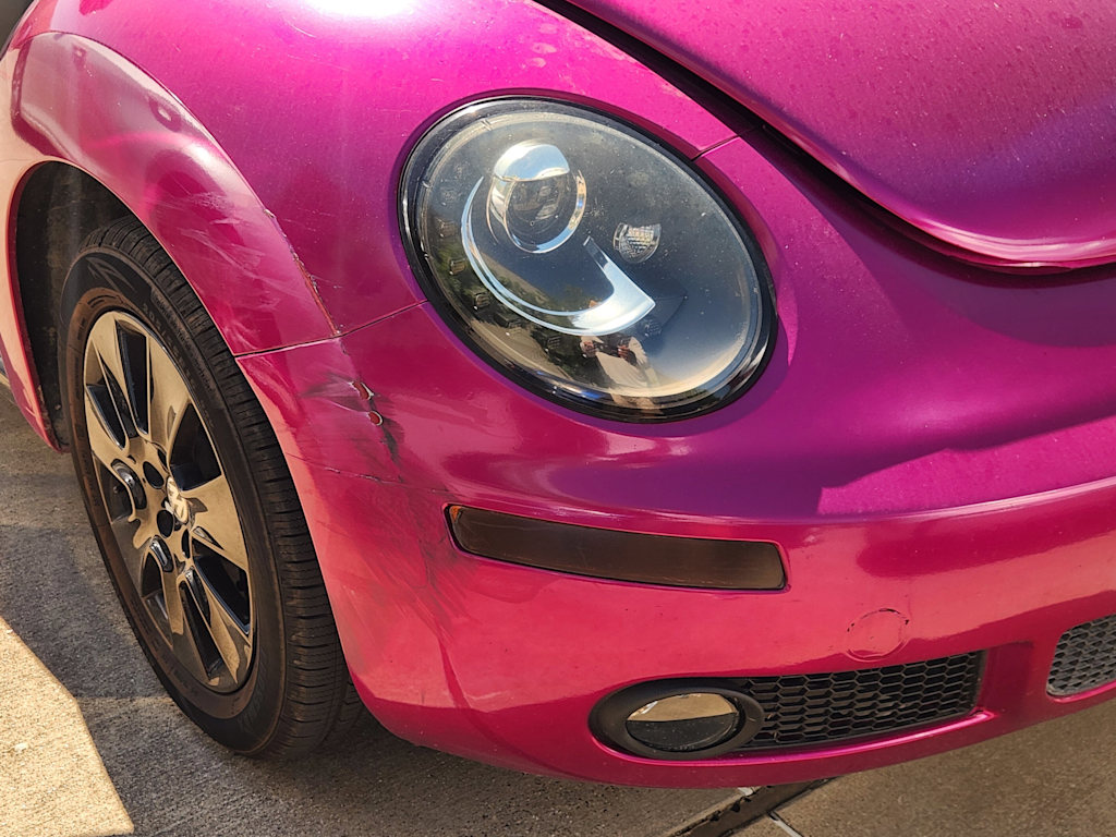 Thumbnail: 2009 Volkswagen Beetle - 10