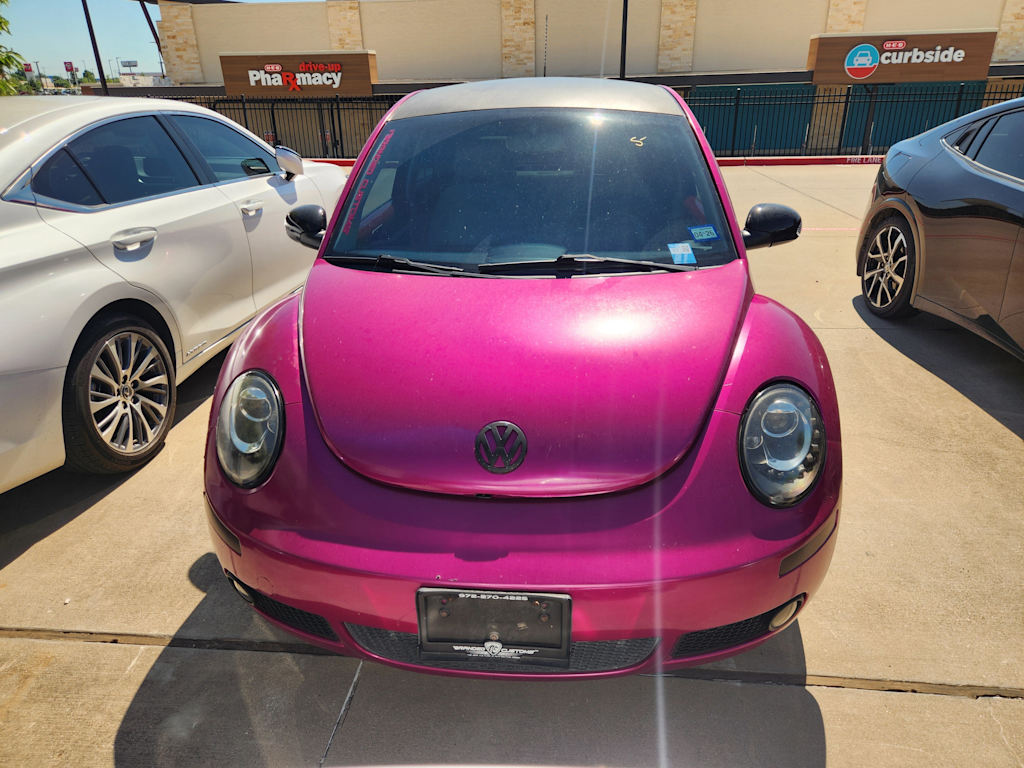 Thumbnail: 2009 Volkswagen Beetle - 5