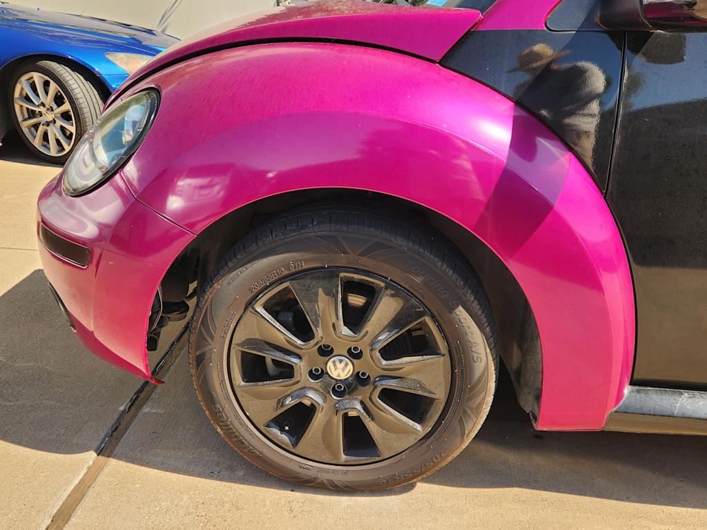 Thumbnail: 2009 Volkswagen Beetle - 9