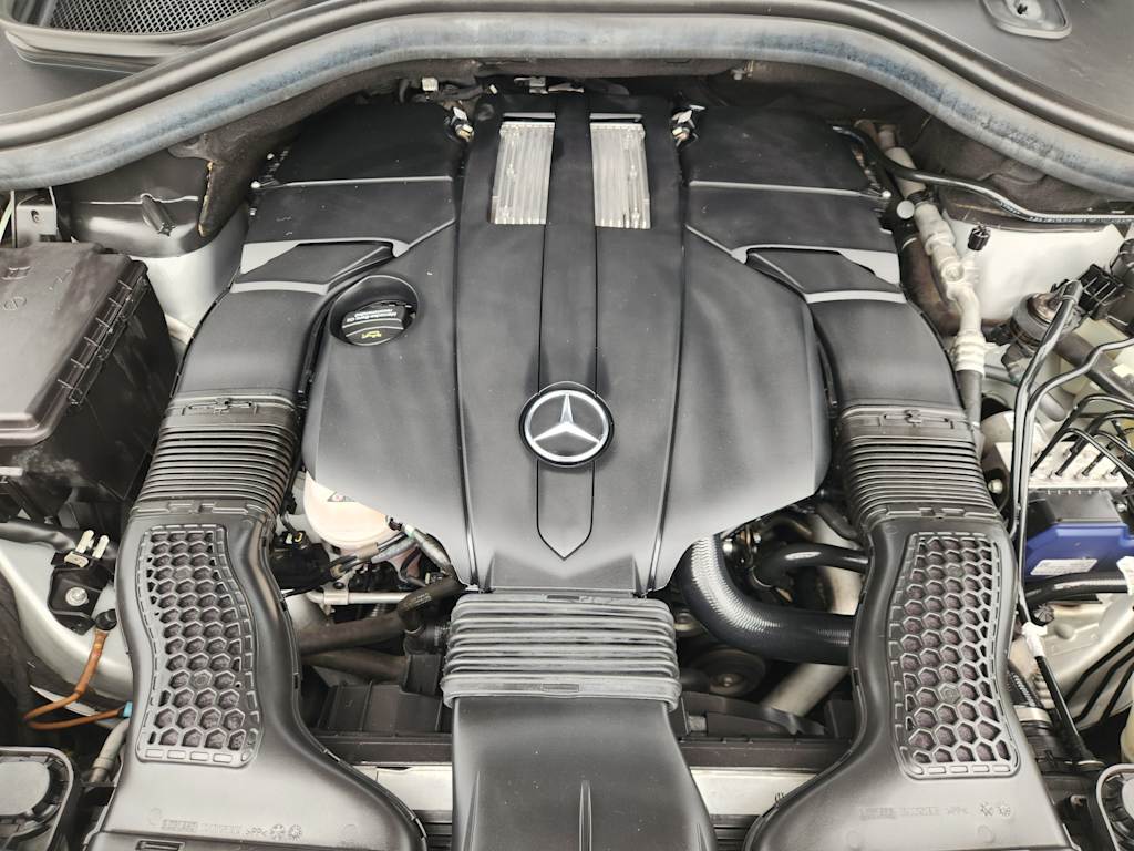 Thumbnail: 2017 Mercedes-Benz GLS - 9