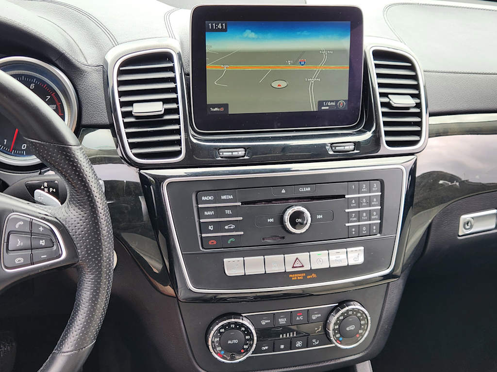 Thumbnail: 2017 Mercedes-Benz GLS - 15