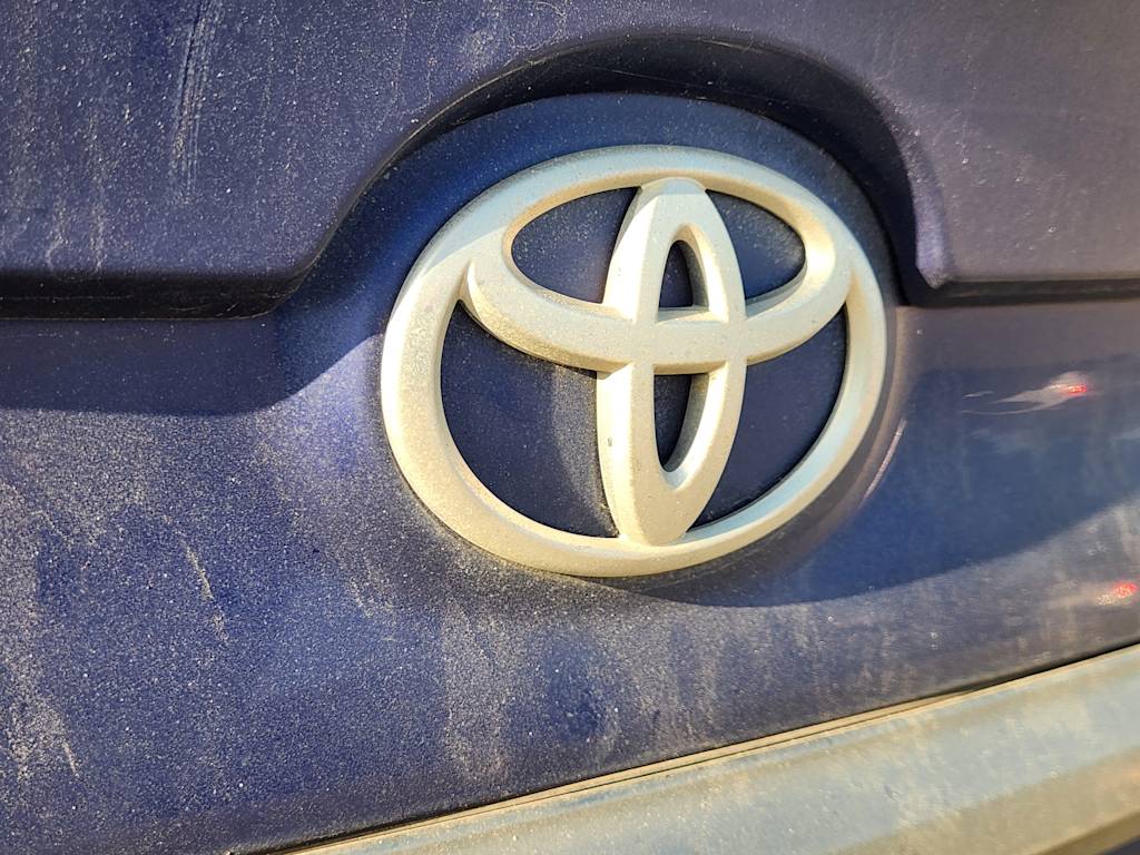 Thumbnail: 2016 Toyota Camry - 6