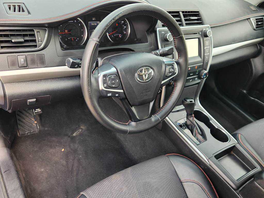 Thumbnail: 2016 Toyota Camry - 2