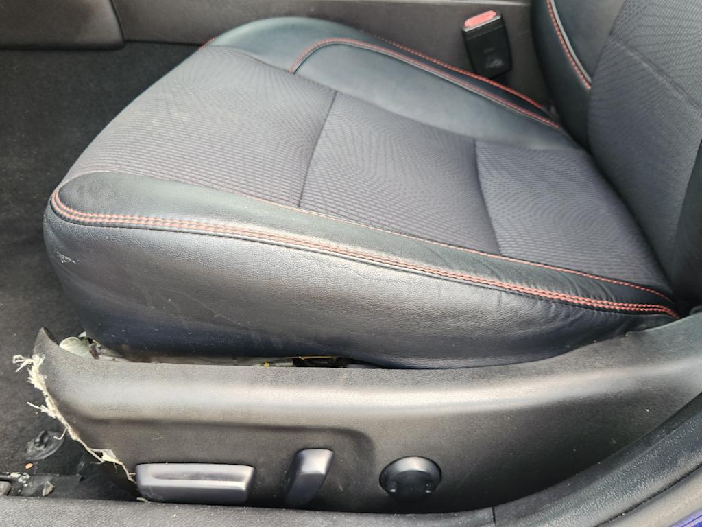 Thumbnail: 2016 Toyota Camry - 30