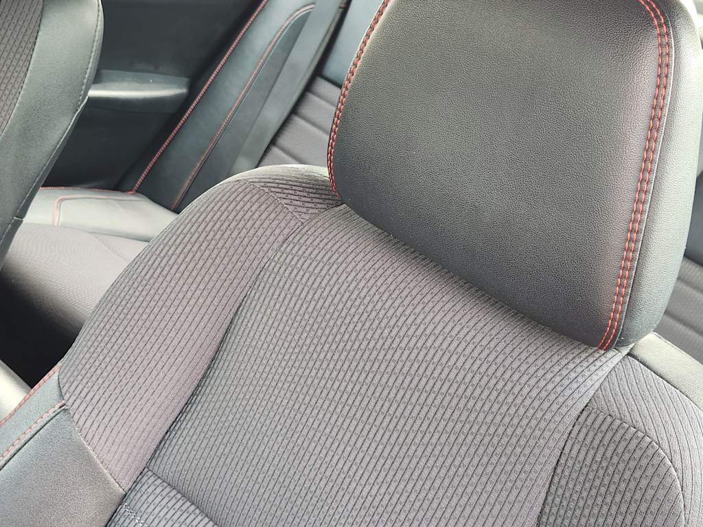 Thumbnail: 2016 Toyota Camry - 24