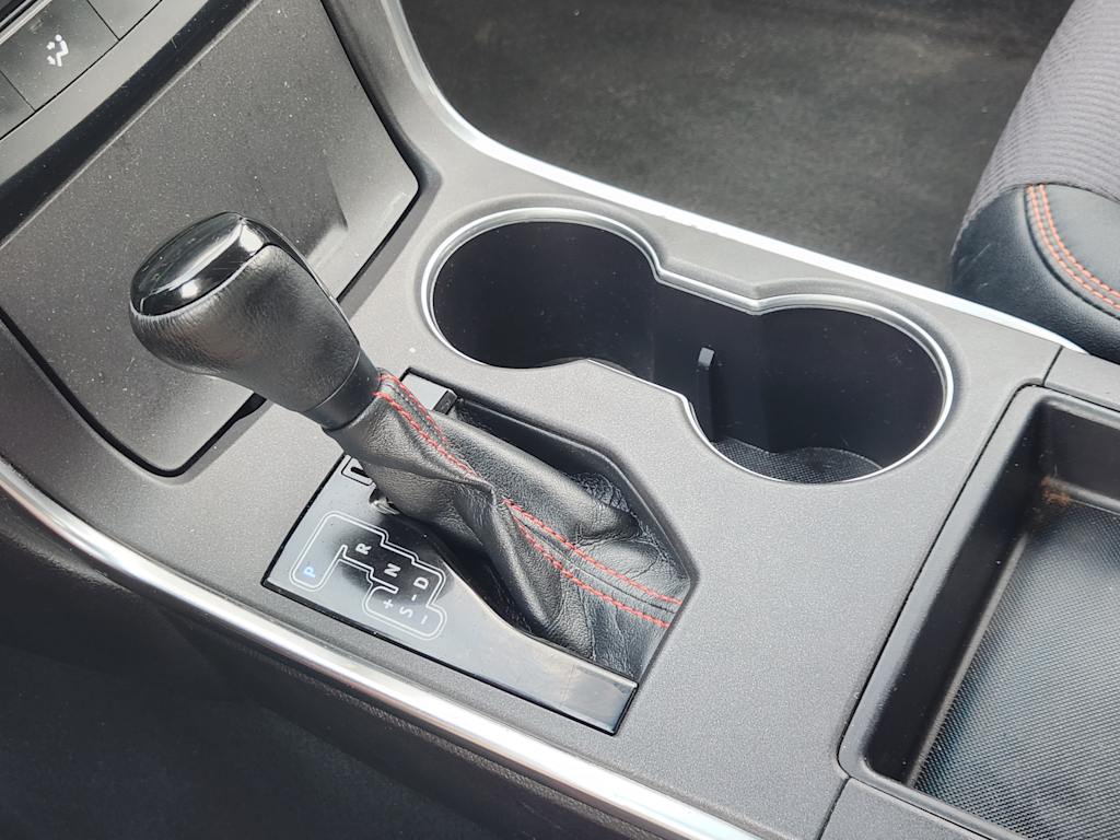 Thumbnail: 2016 Toyota Camry - 16