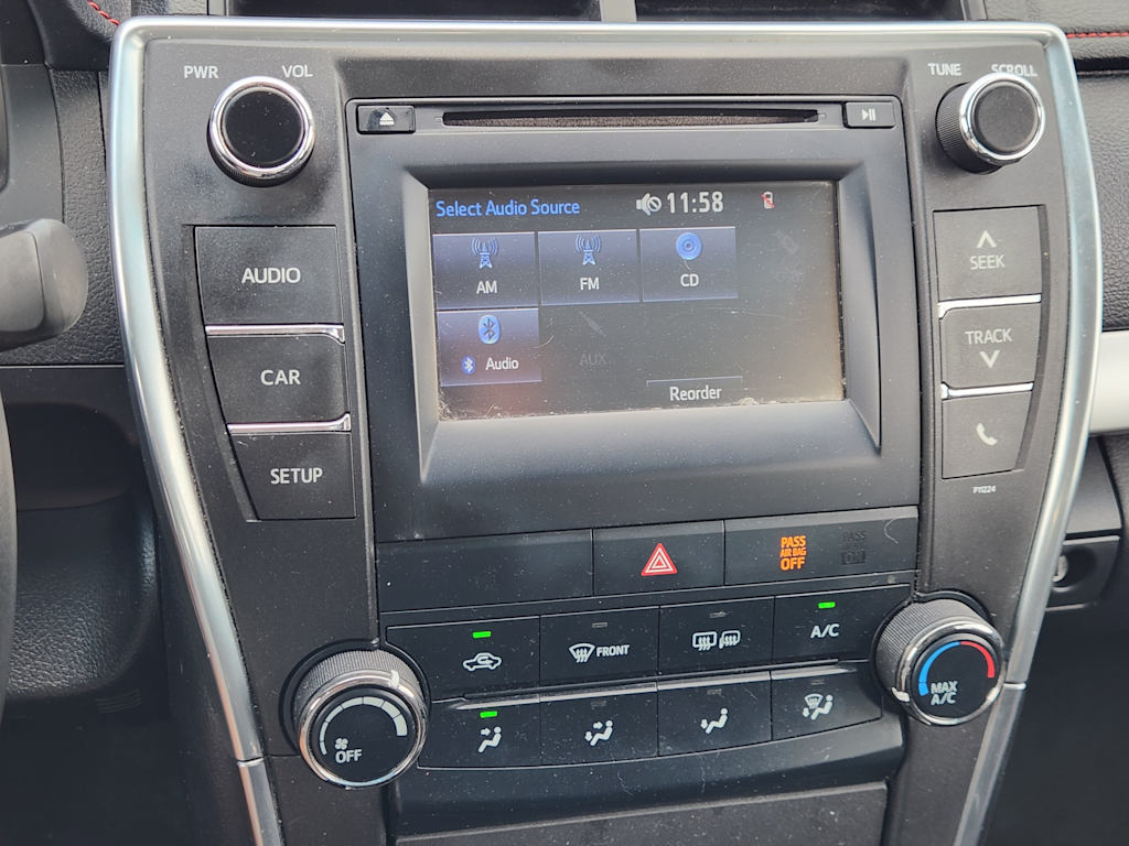 Thumbnail: 2016 Toyota Camry - 15