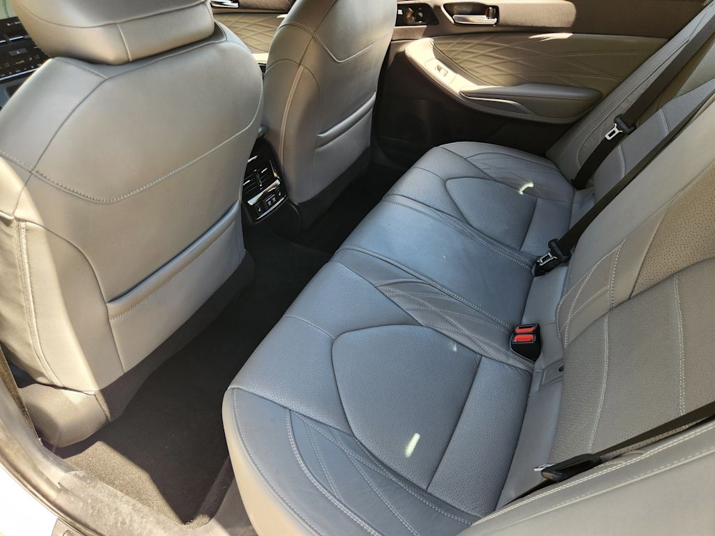 Thumbnail: 2020 Toyota Avalon - 13