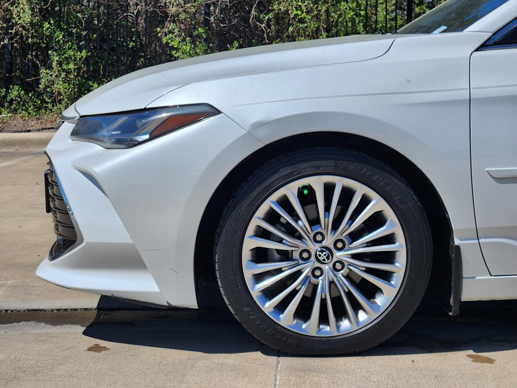 Thumbnail: 2020 Toyota Avalon - 8