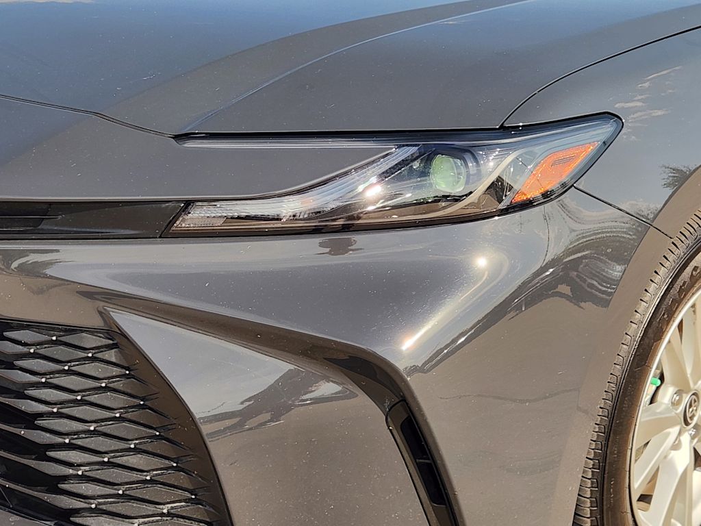 Thumbnail: 2025 Toyota Camry - 23