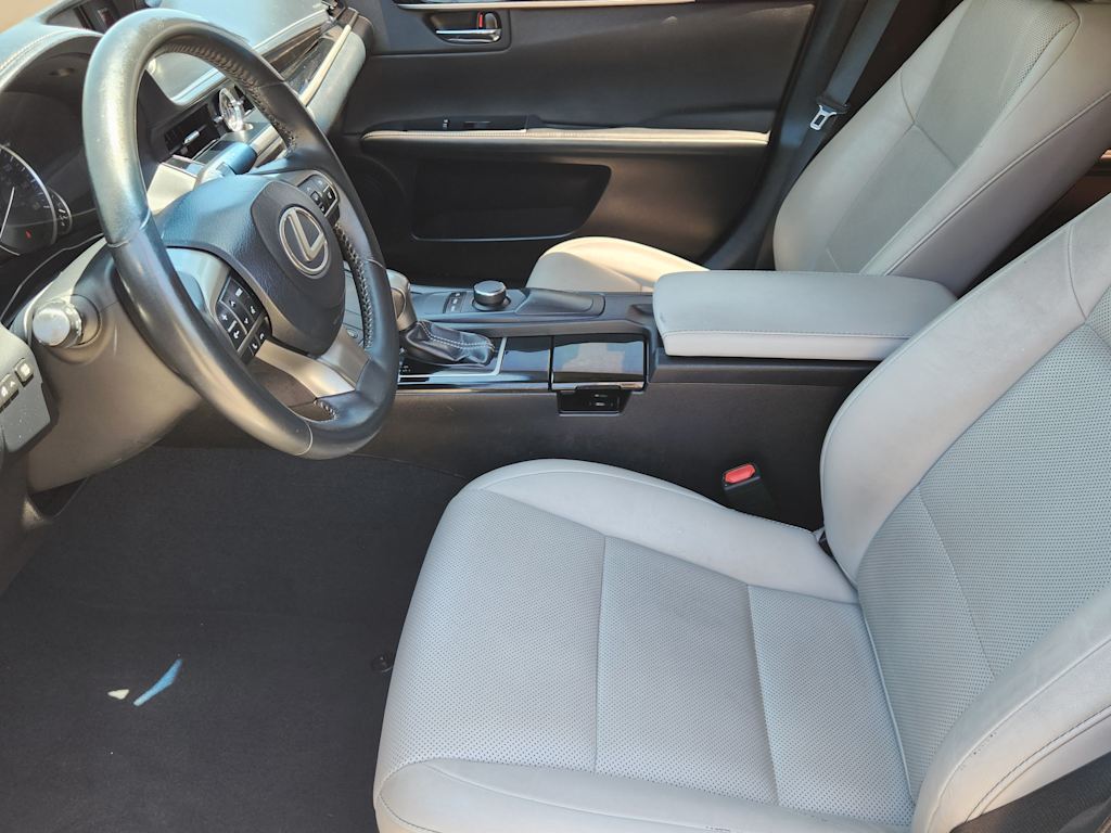 Thumbnail: 2016 Lexus ES - 11