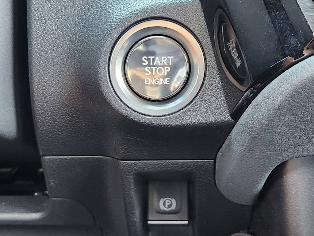 Thumbnail: 2023 Lexus ES - 24