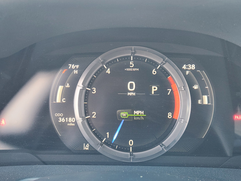 Thumbnail: 2023 Lexus ES - 16