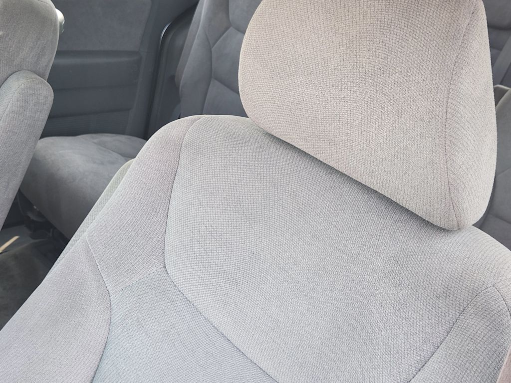 Thumbnail: 2005 Honda Odyssey - 25