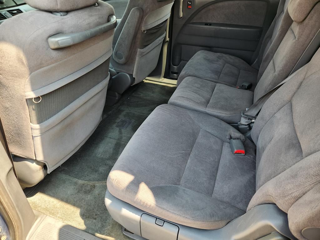 Thumbnail: 2005 Honda Odyssey - 13