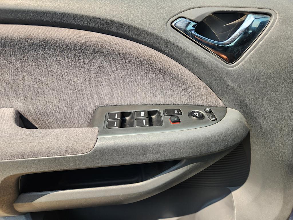 Thumbnail: 2005 Honda Odyssey - 30