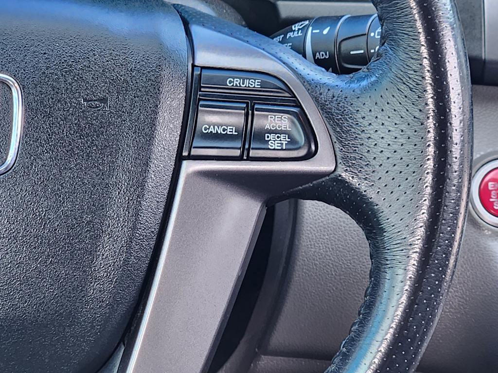 Thumbnail: 2014 Honda Odyssey - 34