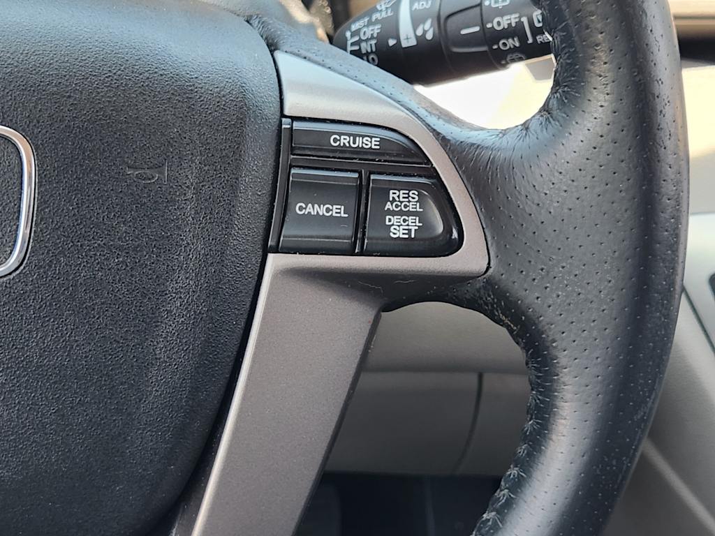 Thumbnail: 2016 Honda Odyssey - 35