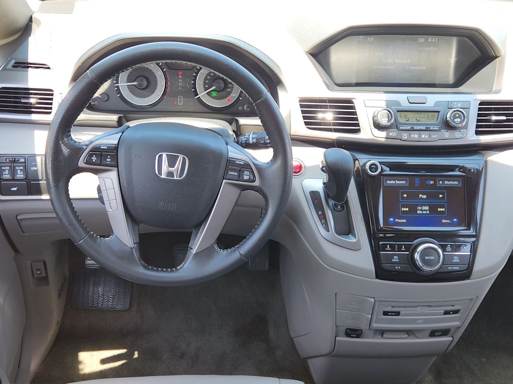 Thumbnail: 2016 Honda Odyssey - 14