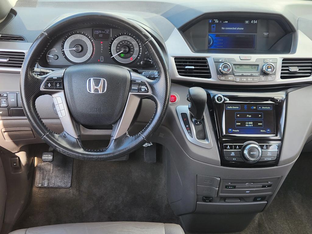 Thumbnail: 2015 Honda Odyssey - 14