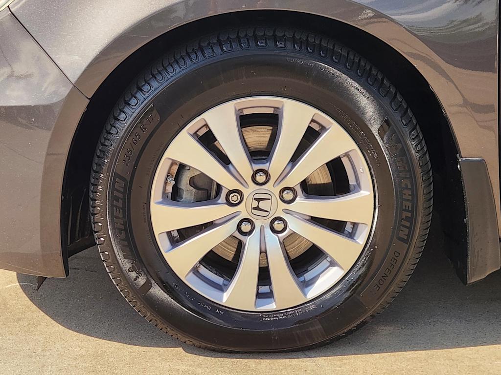 Thumbnail: 2015 Honda Odyssey - 23